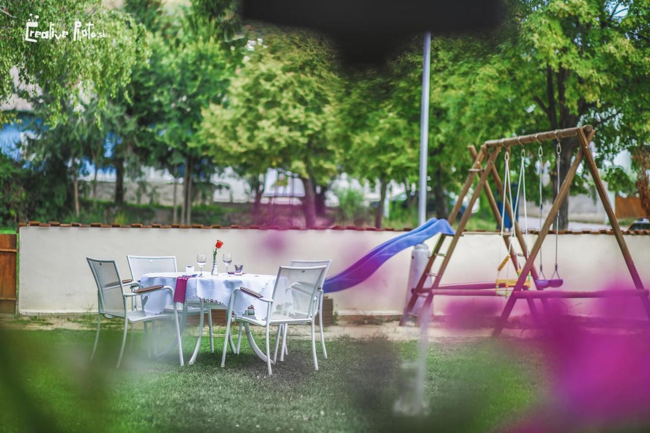 Penzion Artin Nitra Buitenkant foto
